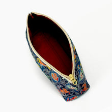 画像をギャラリービューアに読み込む, 半月ポーチ 獅噛鳥獣文錦