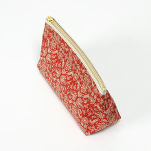 Load image into Gallery viewer, Half Moon Pouch (Yagi Kaki Mon Nishiki)