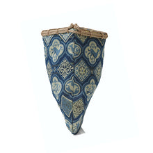 画像をギャラリービューアに読み込む, ミニ巾着 聖宝洋犬文