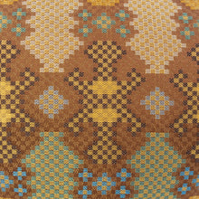 Load image into Gallery viewer, shellfish formal bag, copy of Hamyang Palace scale design