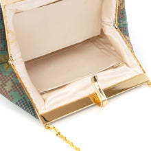 Load image into Gallery viewer, shellfish formal bag, copy of Hamyang Palace scale design