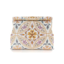 画像をギャラリービューアに読み込む, ビーズバッグ 王朝七宝文(白)