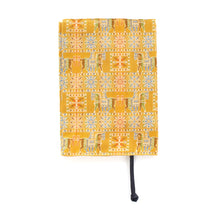 画像をギャラリービューアに読み込む, ブックカバー パジリクの午