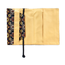 画像をギャラリービューアに読み込む, ブックカバー コプト金章文