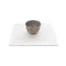 Load image into Gallery viewer, Dashi-fukusa Cloth (Tea-things) (Web Only) (Kiku Momii)