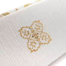 画像をギャラリービューアに読み込む, ビーズバッグ 葡萄唐草文錦(白)