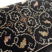 画像をギャラリービューアに読み込む, ビーズバッグ 葡萄唐草文錦(黒)