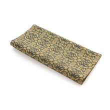 Load image into Gallery viewer, Dashi-fukusa Cloth (Tea-things) (Yagi Kaki Mon Nishiki)