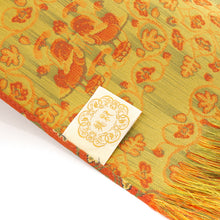 Load image into Gallery viewer, Vase Mat (S) (Oshidori Karakusa-mon Nishiki)