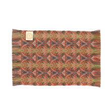 Load image into Gallery viewer, Vase Mat (S) (Kiri-ni Mukai-houou Maru-mon Nishiki)