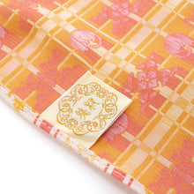 Load image into Gallery viewer, Vase Mat (S) (Fuku-neko Kohshi-mon)