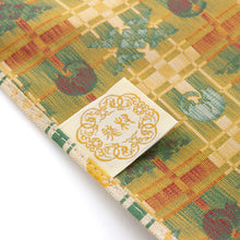 Load image into Gallery viewer, Vase Mat (S) (Fuku-neko Kohshi-mon)