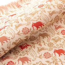 Load image into Gallery viewer, Vase Mat (S) (shanti-no-tora)