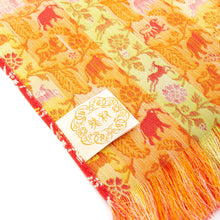 Load image into Gallery viewer, Vase Mat (S) (shanti-no-tora)