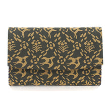 Load image into Gallery viewer, Kaishi Paper Container (Tea-things) (for men) (Tempyo Toridasuki Mon Brocade)