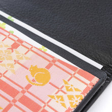 画像をギャラリービューアに読み込む, 皮裏名刺入 福猫格子文
