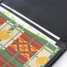 画像をギャラリービューアに読み込む, 皮裏名刺入 福猫格子文