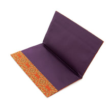 Load image into Gallery viewer, Kinpu Envelope Holder (Oshidori Karakusa-mon Nishiki)