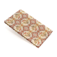 Load image into Gallery viewer, Kinpu Envelope Holder (Shishikari-mon Nishiki)