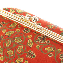 Load image into Gallery viewer, Cosmetics Container (Oshidori Karakusa-mon Nishiki)