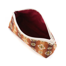 Load image into Gallery viewer, Half Moon Pouch (Tempyo Mokuga Sou-ka-kin)