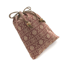 画像をギャラリービューアに読み込む, 信玄袋 葡萄唐草文錦