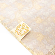 Load image into Gallery viewer, Table Runner (Sweden Hana Usagi)