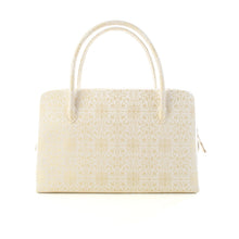 画像をギャラリービューアに読み込む, フォーマルバッグ　葡萄唐草文錦（白小金）
