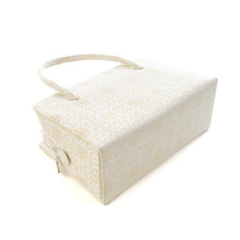 画像をギャラリービューアに読み込む, フォーマル草履バッグセット　葡萄唐草文錦（白小金）
