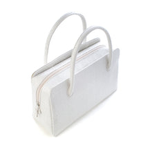 画像をギャラリービューアに読み込む, フォーマル草履バッグセット　葡萄唐草文錦（白小銀）
