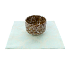 Load image into Gallery viewer, Dashi-bukusa Cloth (Tea-things)  (seasonal item) (Ryoka-mon Nishiki)
