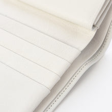 Load image into Gallery viewer, Wallet &quot;KARAKUSA SNOOPY (multi)&quot;
