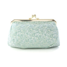 Load image into Gallery viewer, Cosmetics Container &quot;KARAKUSA SNOOPY(green)&quot;
