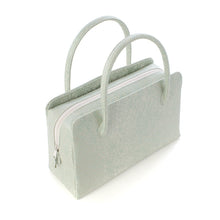 Load image into Gallery viewer, Zori and Bag Set—Itoya Rinpō-te (Gray)
