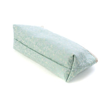 画像をギャラリービューアに読み込む, 半月ポーチ　からくさスヌーピー（グリーン）
