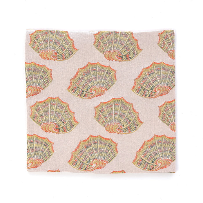 Ko-bukusa Cloth (Tea-things) (Brocade-with-Colored-Shell-Pattern)