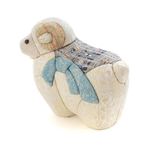 Load image into Gallery viewer, Japanese Kimekomi Zodiac Doll – Year of the Sheep [Web Exclusive Color]
