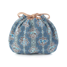 Load image into Gallery viewer, Small Pouch (Serujūku-no-Uma)
