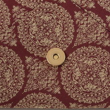 Load image into Gallery viewer, Sukiya Bukuro (Tea-things) (Tempyo Brocade With A Hunting Scene)
