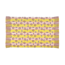 Load image into Gallery viewer, Table Runner (Sarasa Un-ryu-mon)
