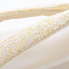 画像をギャラリービューアに読み込む, 草履　菊もみ（白金）
