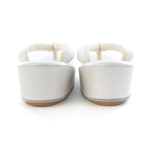 画像をギャラリービューアに読み込む, フォーマル草履バッグセット　葡萄唐草文錦（白小銀）
