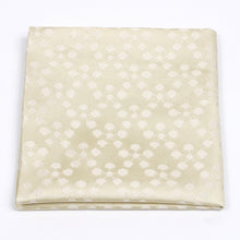Load image into Gallery viewer, Dashi-fukusa Cloth (Tea-things) (&quot;Rikyu&quot; Brocade)
