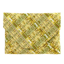 Load image into Gallery viewer, Sukiya Bukuro (A Pouch) (Tea-things) (anthemion-to-inoshishi)
