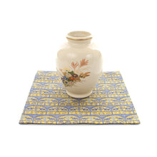 Load image into Gallery viewer, Dashi-fukusa Cloth (Tea-things) (iaru-no-ushi)
