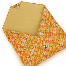 Load image into Gallery viewer, Sukiya Bukuro (A Pouch) (Tea-things) (En-ka-mon Brocade with Dsign of Monkey and Flower)
