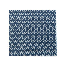 Load image into Gallery viewer, Dashi-fukusa Cloth (Tea-things) (&quot;Rikyu&quot; Brocade)
