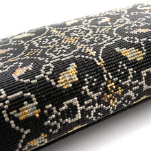 Load image into Gallery viewer, Beads Bag (Budo Karakusa-mon Nishiki)
